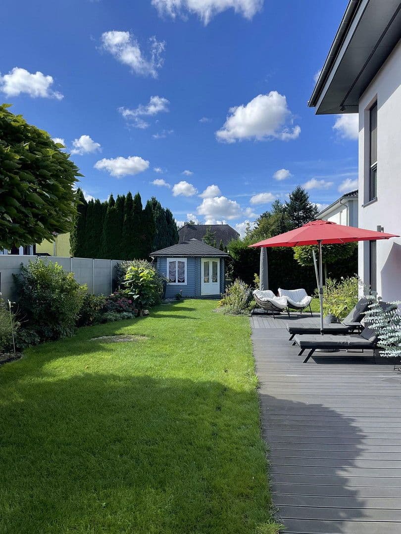 Predaj domu 198 m², pozemek 703 m², Berlin, Berlín Predaj domu 198 m², pozemek 703 m², Berlin, Berlín