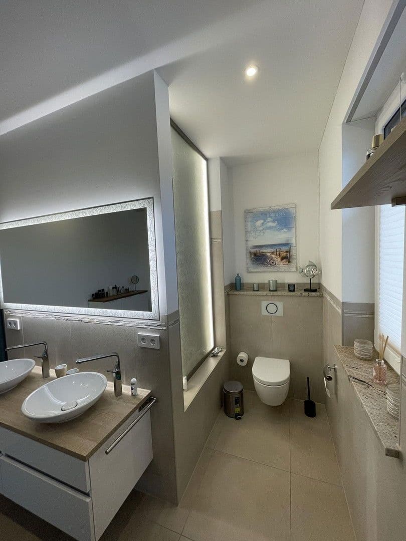 Predaj domu 198 m², pozemek 703 m², Berlin, Berlín Predaj domu 198 m², pozemek 703 m², Berlin, Berlín