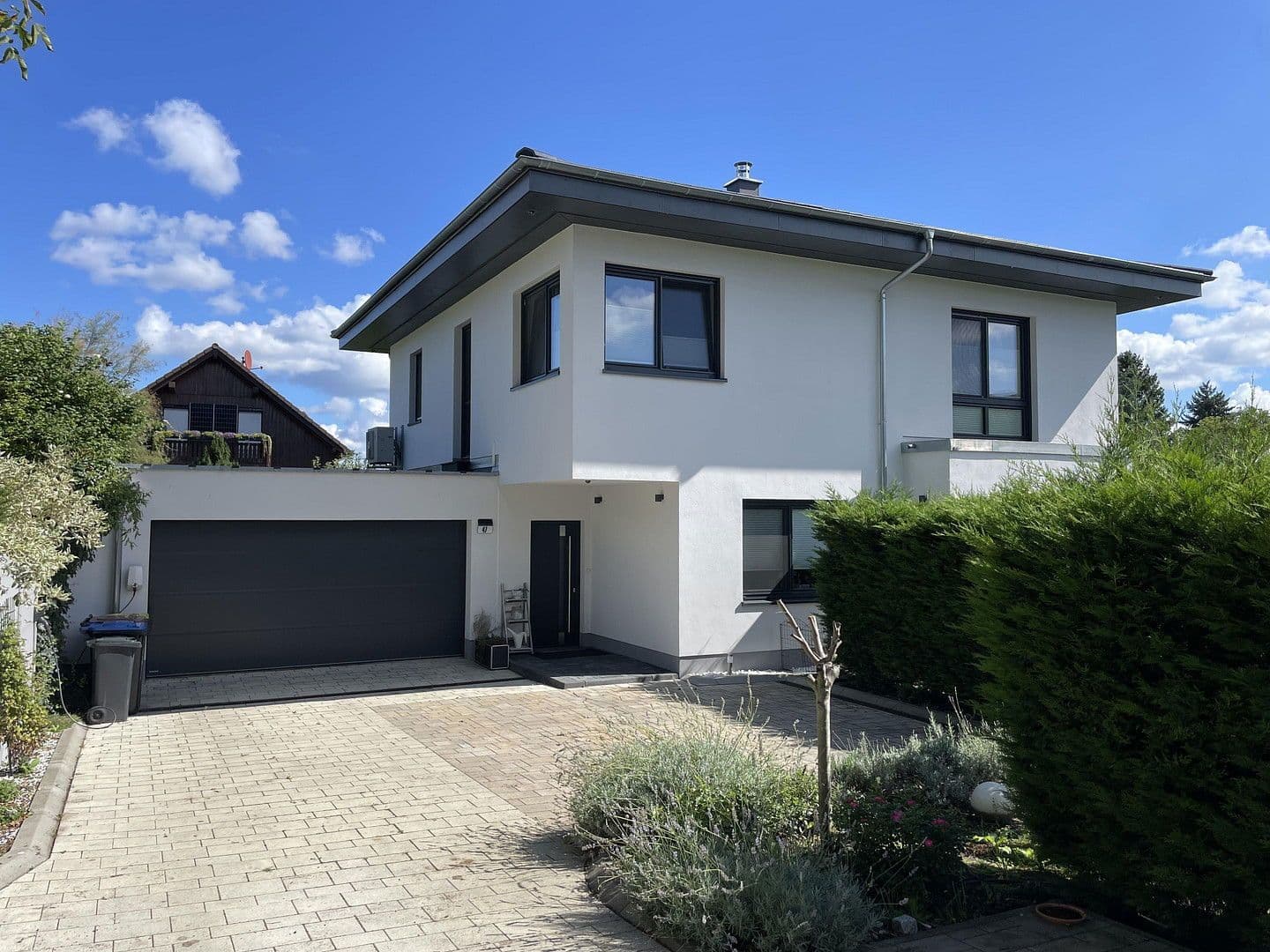 Predaj domu 198 m², pozemek 703 m², Berlin, Berlín Predaj domu 198 m², pozemek 703 m², Berlin, Berlín