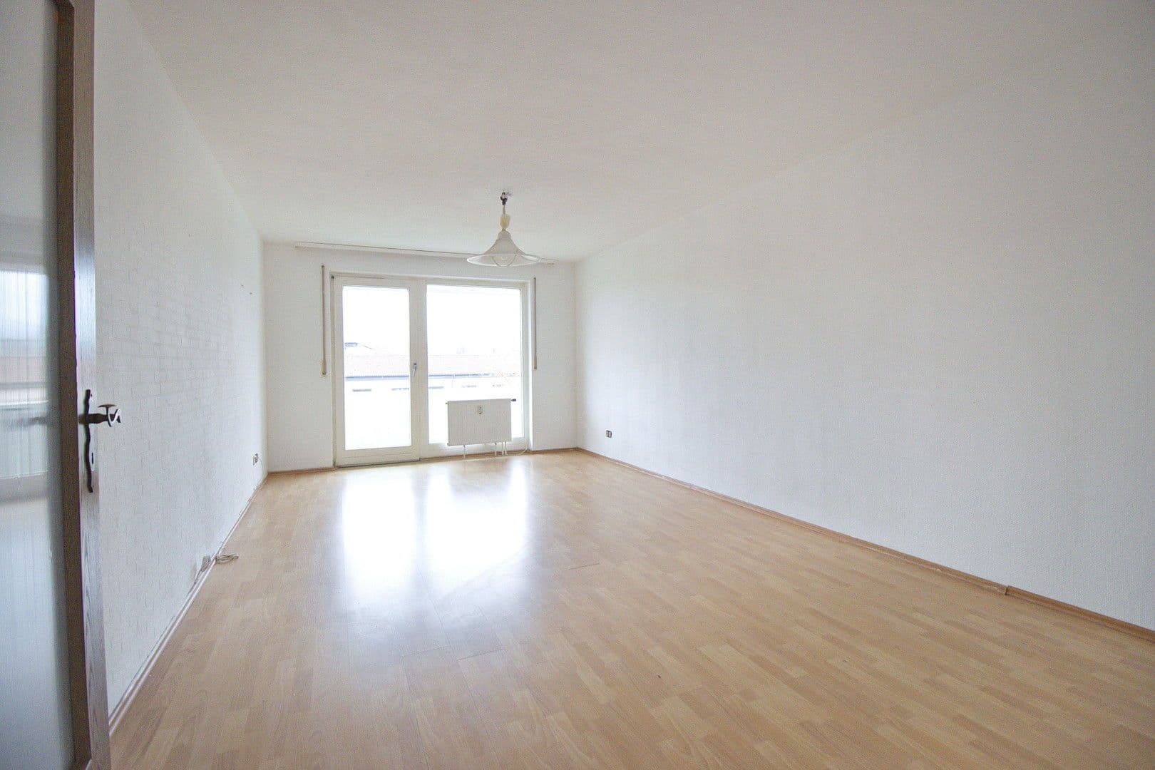 Predaj bytu 3-izbový 83 m², Würzburg, Bavorsko Predaj bytu 3-izbový 83 m², Würzburg, Bavorsko