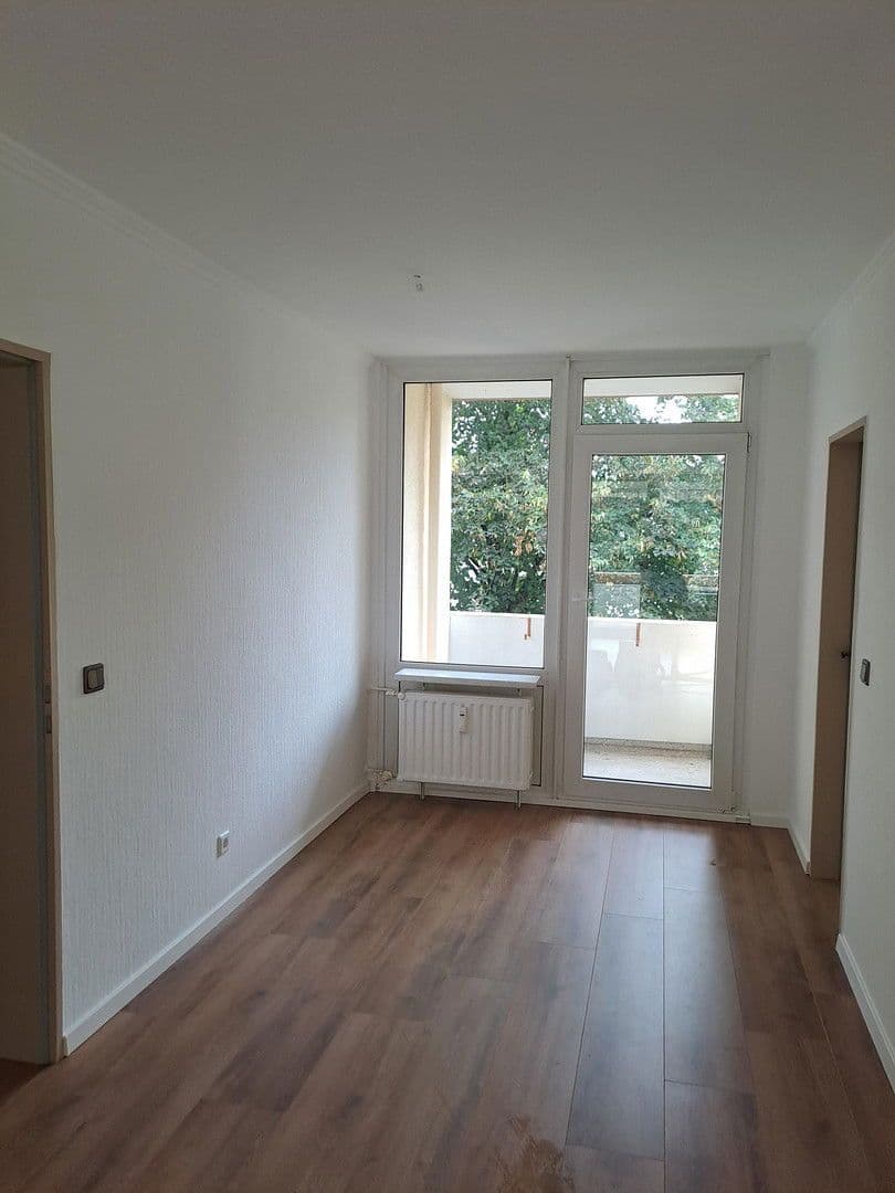 Prenájom bytu 3-izbový 87 m², Bremen, Brémy Prenájom bytu 3-izbový 87 m², Bremen, Brémy