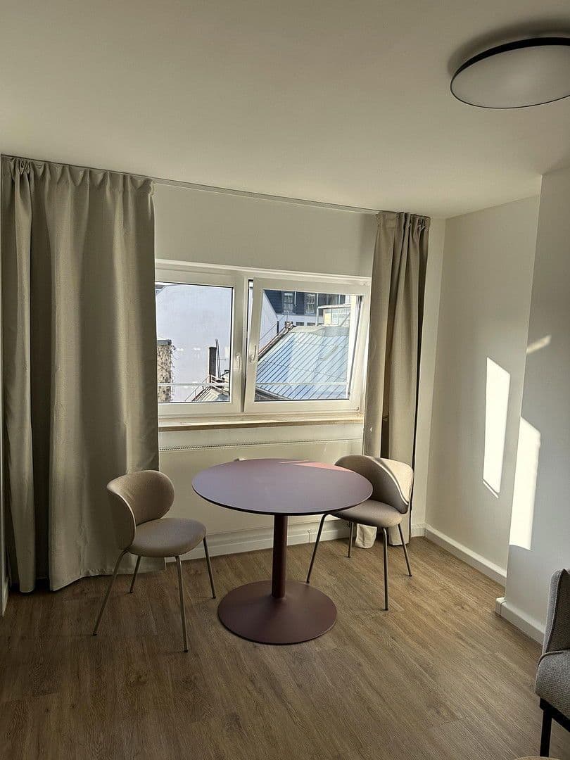 Prenájom bytu 1-izbový 41 m², Goldschmidtstr. 29 a, Leipzig, Sasko Prenájom bytu 1-izbový 41 m², Goldschmidtstr. 29 a, Leipzig, Sasko