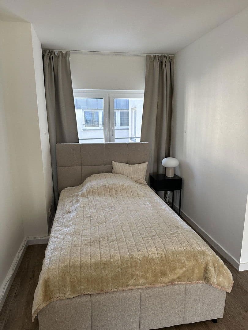 Prenájom bytu 1-izbový 41 m², Goldschmidtstr. 29 a, Leipzig, Sasko Prenájom bytu 1-izbový 41 m², Goldschmidtstr. 29 a, Leipzig, Sasko