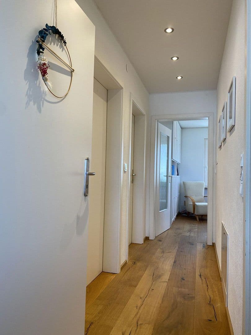 Prenájom bytu 2-izbový 77 m², Freudenstadt, Bádensko-Wurttembersko Prenájom bytu 2-izbový 77 m², Freudenstadt, Bádensko-Wurttembersko