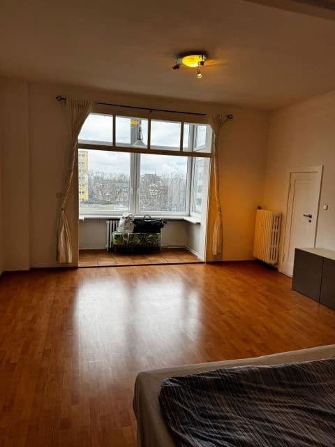 Predaj bytu 1-izbový 46 m², Berlin, Berlín Predaj bytu 1-izbový 46 m², Berlin, Berlín