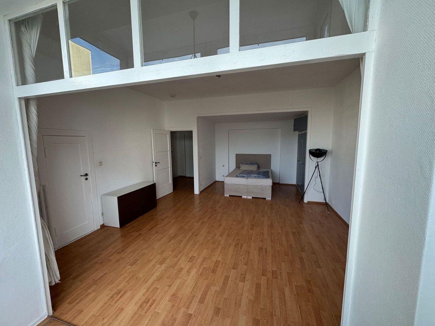 Predaj bytu 1-izbový 46 m², Berlin, Berlín Predaj bytu 1-izbový 46 m², Berlin, Berlín