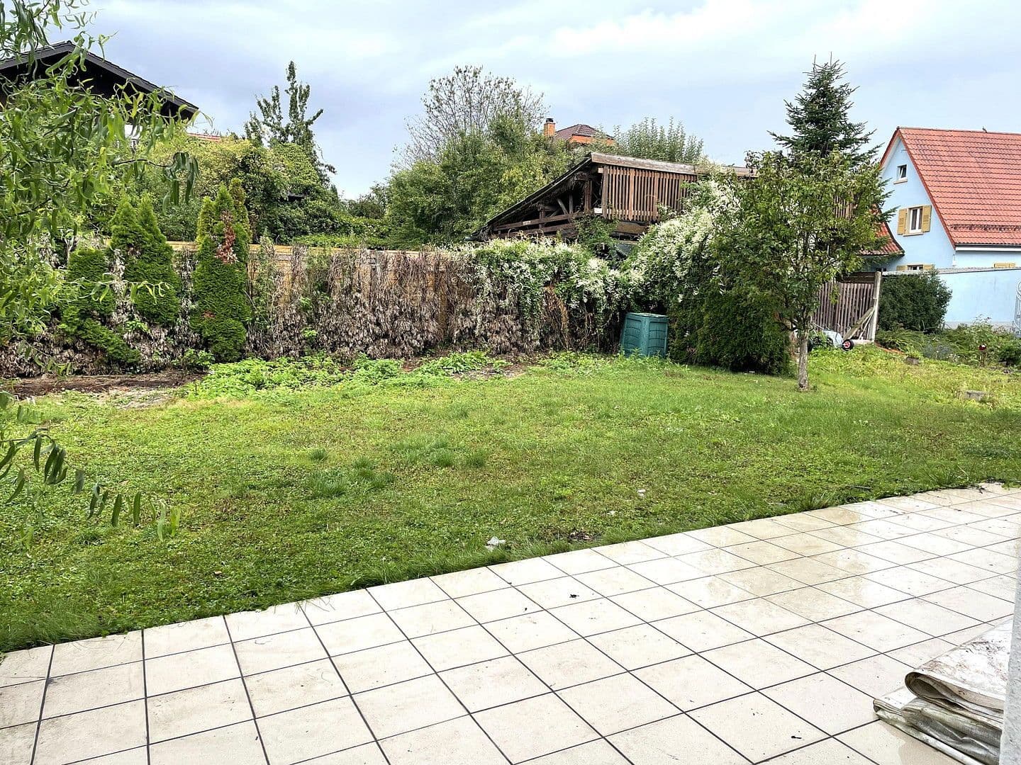 Predaj domu 160 m², pozemek 895 m², Wiesenstraße 15, Eschelbronn, Bádensko-Wurttembersko Predaj domu 160 m², pozemek 895 m², Wiesenstraße 15, Eschelbronn, Bádensko-Wurttembersko