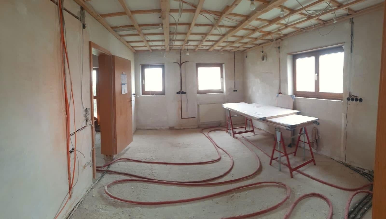 Predaj domu 160 m², pozemek 895 m², Wiesenstraße 15, Eschelbronn, Bádensko-Wurttembersko Predaj domu 160 m², pozemek 895 m², Wiesenstraße 15, Eschelbronn, Bádensko-Wurttembersko