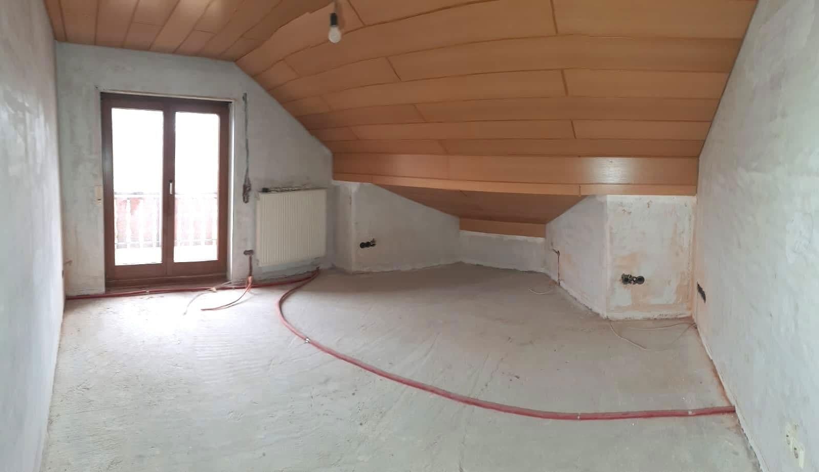 Predaj domu 160 m², pozemek 895 m², Wiesenstraße 15, Eschelbronn, Bádensko-Wurttembersko Predaj domu 160 m², pozemek 895 m², Wiesenstraße 15, Eschelbronn, Bádensko-Wurttembersko