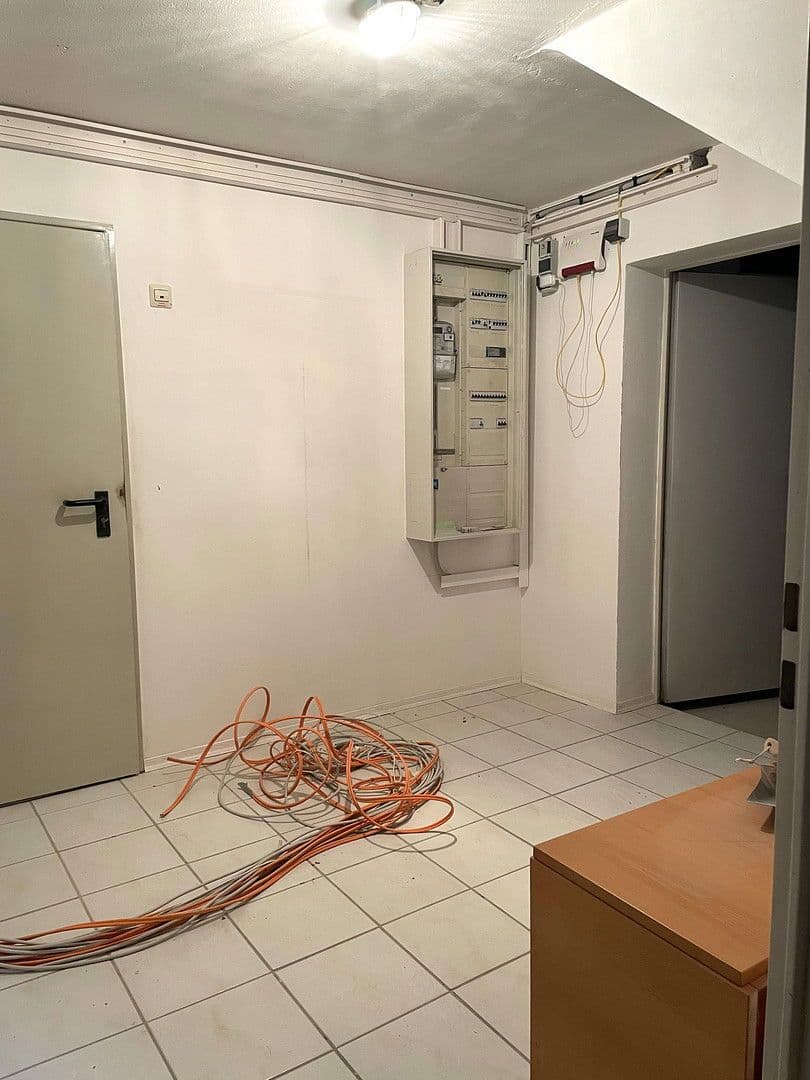 Predaj domu 160 m², pozemek 895 m², Wiesenstraße 15, Eschelbronn, Bádensko-Wurttembersko Predaj domu 160 m², pozemek 895 m², Wiesenstraße 15, Eschelbronn, Bádensko-Wurttembersko