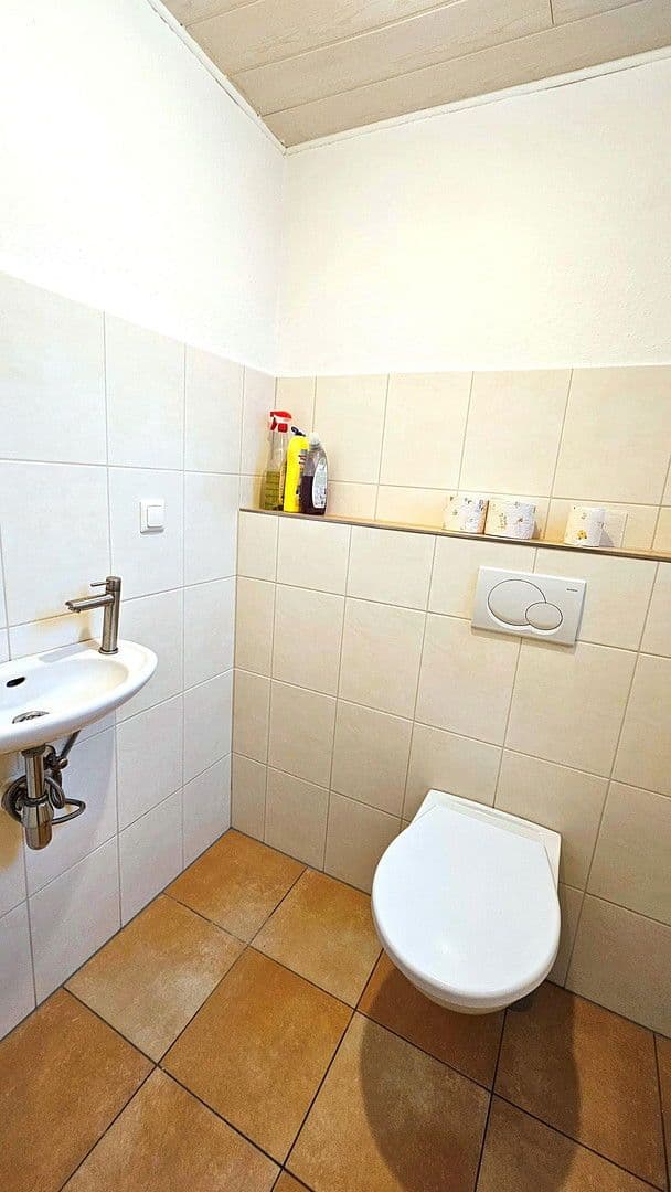 Predaj domu 86 m², pozemek 134 m², Eulenpfad 48, Celle, Dolné Sasko Predaj domu 86 m², pozemek 134 m², Eulenpfad 48, Celle, Dolné Sasko