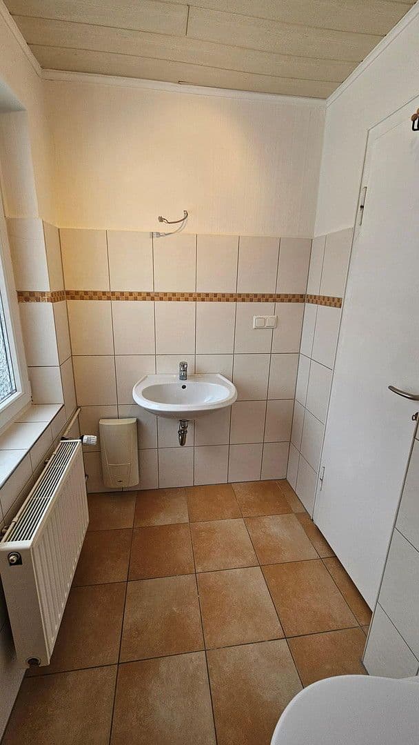 Predaj domu 86 m², pozemek 134 m², Eulenpfad 48, Celle, Dolné Sasko Predaj domu 86 m², pozemek 134 m², Eulenpfad 48, Celle, Dolné Sasko
