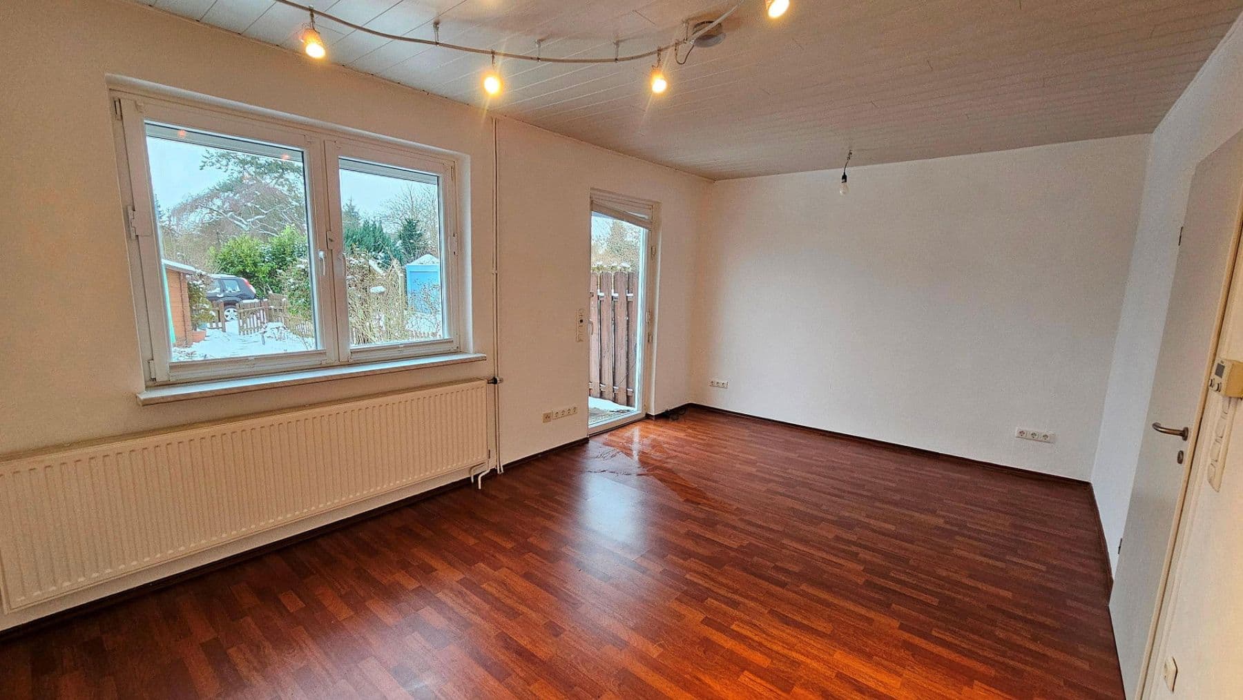 Predaj domu 86 m², pozemek 134 m², Eulenpfad 48, Celle, Dolné Sasko Predaj domu 86 m², pozemek 134 m², Eulenpfad 48, Celle, Dolné Sasko
