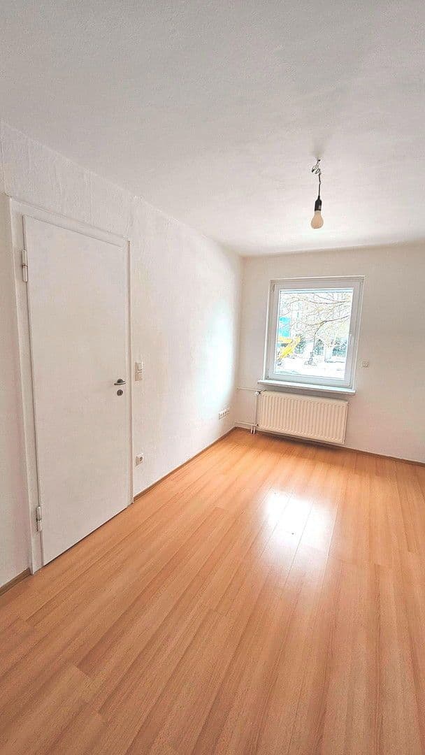 Predaj domu 86 m², pozemek 134 m², Eulenpfad 48, Celle, Dolné Sasko Predaj domu 86 m², pozemek 134 m², Eulenpfad 48, Celle, Dolné Sasko