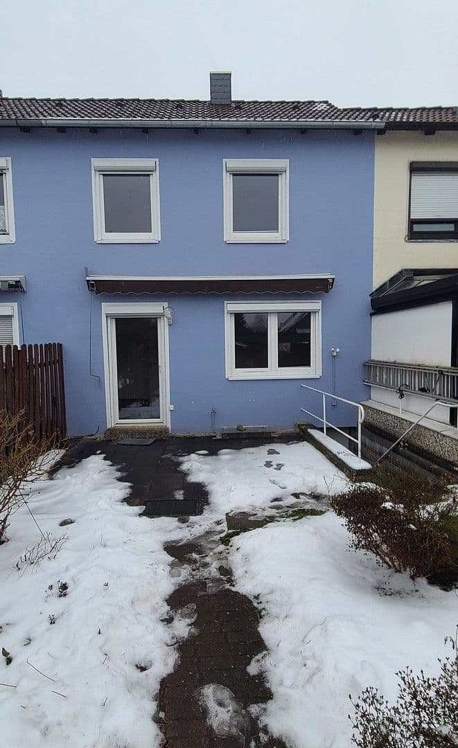 Predaj domu 86 m², pozemek 134 m², Eulenpfad 48, Celle, Dolné Sasko Predaj domu 86 m², pozemek 134 m², Eulenpfad 48, Celle, Dolné Sasko