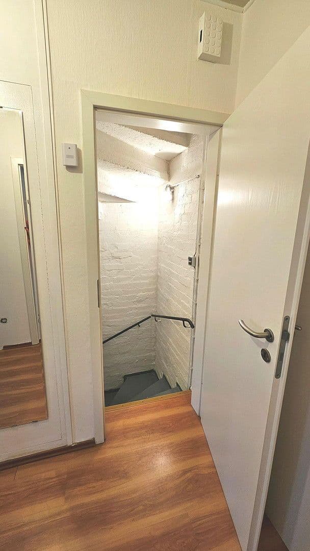 Predaj domu 86 m², pozemek 134 m², Eulenpfad 48, Celle, Dolné Sasko Predaj domu 86 m², pozemek 134 m², Eulenpfad 48, Celle, Dolné Sasko