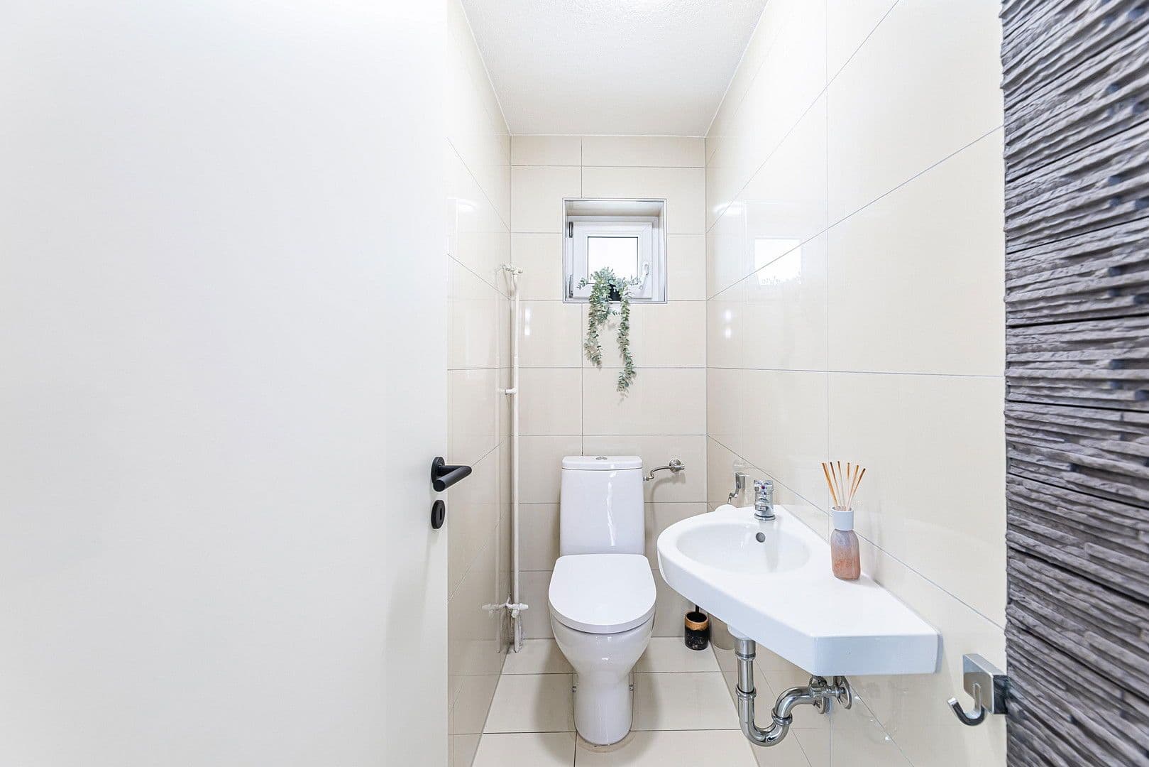 Predaj bytu 4-izbový 97 m², Allerseeweg 14, Höchberg, Bavorsko Predaj bytu 4-izbový 97 m², Allerseeweg 14, Höchberg, Bavorsko