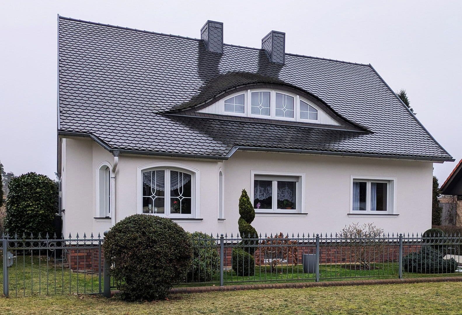 Predaj domu 140 m², pozemek 801 m², Cottbus, Brandenbursko Predaj domu 140 m², pozemek 801 m², Cottbus, Brandenbursko