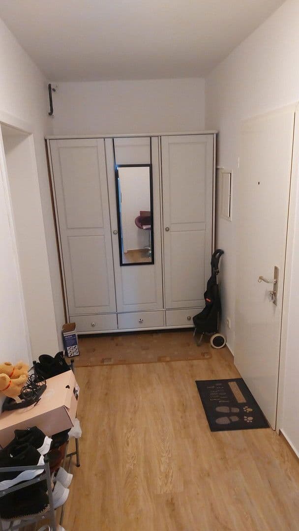 Prenájom bytu 25 m², Rhenser Weg 12, Berlin, Berlín Prenájom bytu 25 m², Rhenser Weg 12, Berlin, Berlín