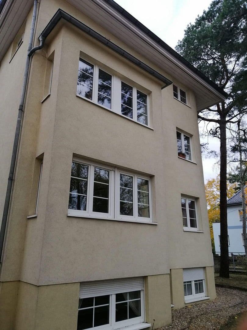 Prenájom bytu 25 m², Rhenser Weg 12, Berlin, Berlín Prenájom bytu 25 m², Rhenser Weg 12, Berlin, Berlín