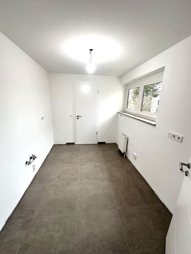 Predaj bytu 5-izbový 124 m², Kastenackerweg 10, Esslingen am Neckar, Bádensko-Wurttembersko Predaj bytu 5-izbový 124 m², Kastenackerweg 10, Esslingen am Neckar, Bádensko-Wurttembersko
