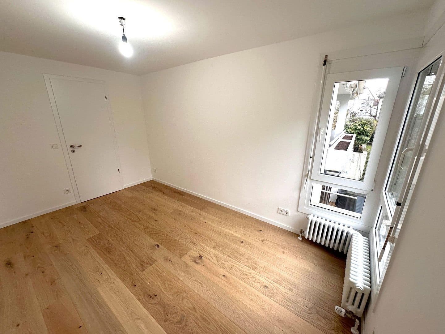 Predaj bytu 5-izbový 124 m², Kastenackerweg 10, Esslingen am Neckar, Bádensko-Wurttembersko Predaj bytu 5-izbový 124 m², Kastenackerweg 10, Esslingen am Neckar, Bádensko-Wurttembersko