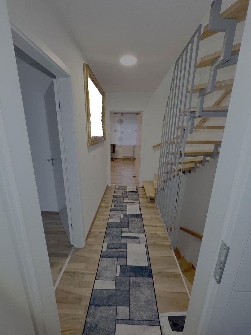 Predaj domu 195 m², pozemek 380 m², Pfinztal, Bádensko-Wurttembersko Predaj domu 195 m², pozemek 380 m², Pfinztal, Bádensko-Wurttembersko