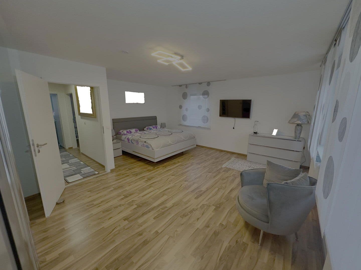 Predaj domu 195 m², pozemek 380 m², Pfinztal, Bádensko-Wurttembersko Predaj domu 195 m², pozemek 380 m², Pfinztal, Bádensko-Wurttembersko