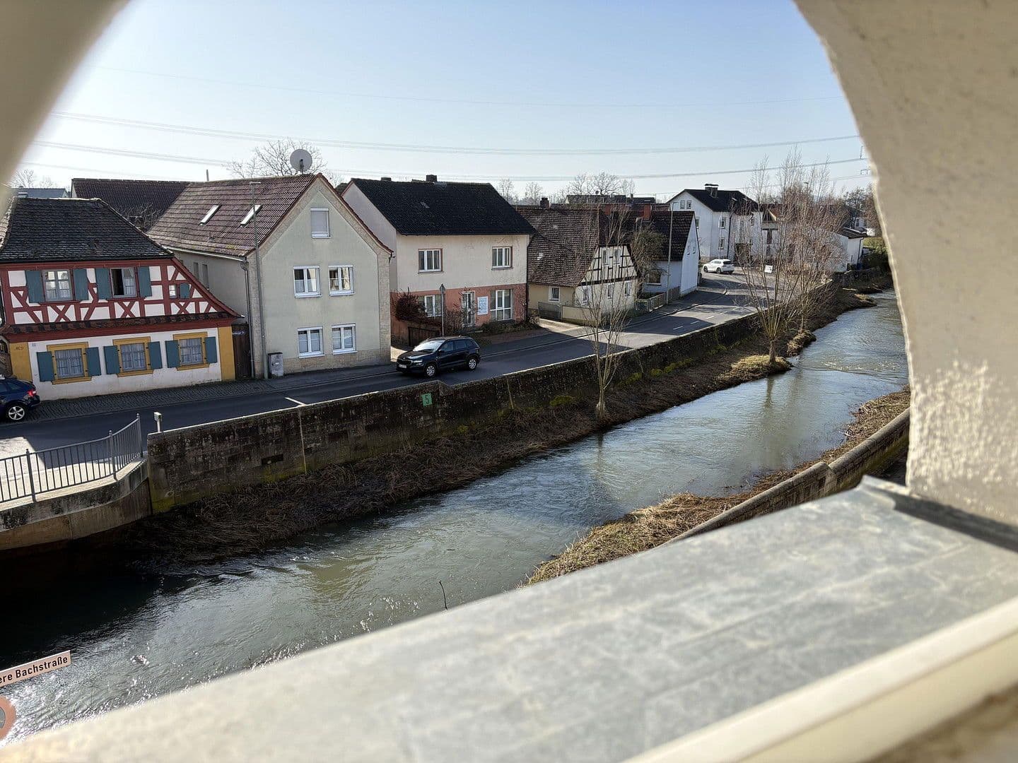 Prenájom domu 175 m², pozemek 500 m², Gundelsheim, Bavorsko Prenájom domu 175 m², pozemek 500 m², Gundelsheim, Bavorsko