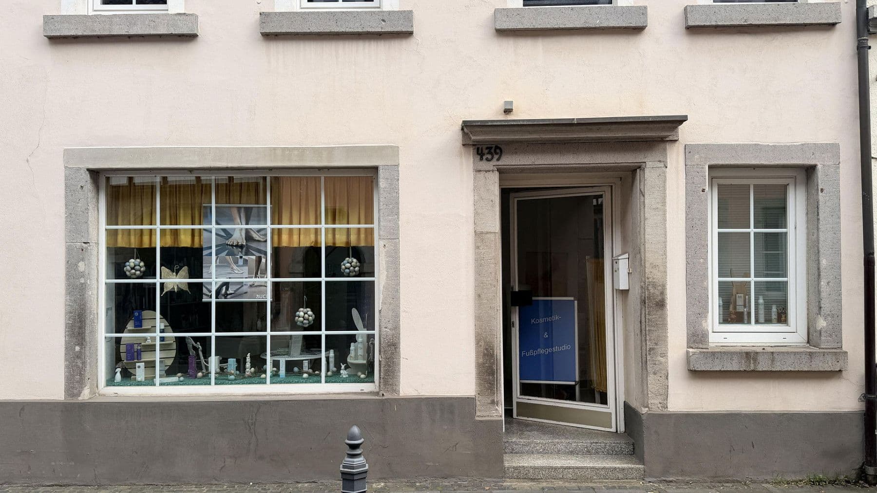 Prenájom nebytového priestoru 44 m², Haupstr. 439, Königswinter, Severné Porýnie - Westfálsko Prenájom nebytového priestoru 44 m², Haupstr. 439, Königswinter, Severné Porýnie - Westfálsko