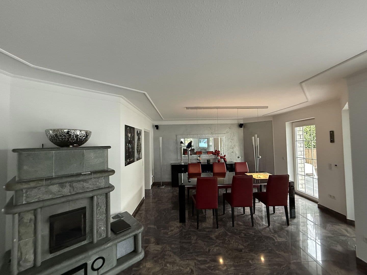 Predaj domu 170 m², pozemek 600 m², Gehrden, Dolné Sasko Predaj domu 170 m², pozemek 600 m², Gehrden, Dolné Sasko