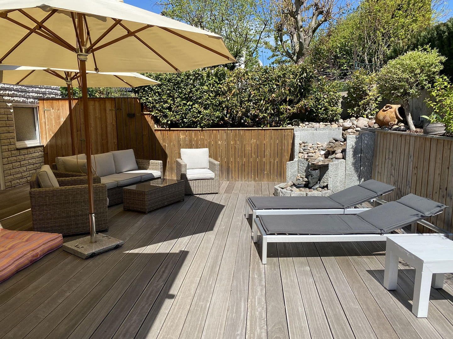 Predaj domu 170 m², pozemek 600 m², Gehrden, Dolné Sasko Predaj domu 170 m², pozemek 600 m², Gehrden, Dolné Sasko