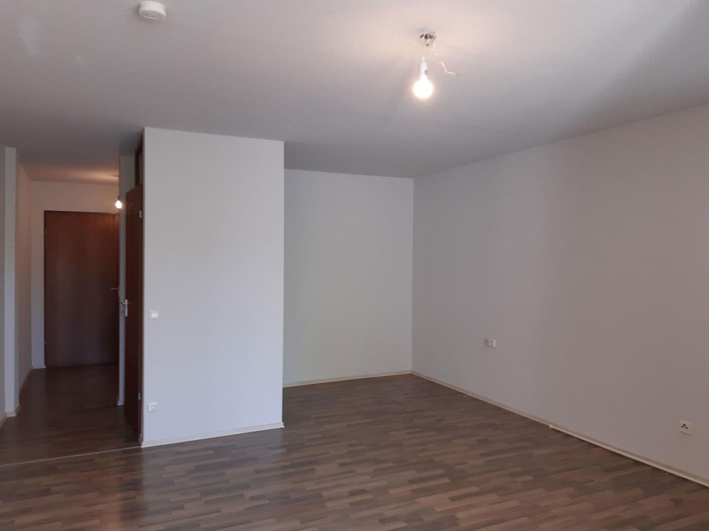 Prenájom bytu 1-izbový 42 m², Münchinger Weg 9, Schwieberdingen, Bádensko-Wurttembersko Prenájom bytu 1-izbový 42 m², Münchinger Weg 9, Schwieberdingen, Bádensko-Wurttembersko