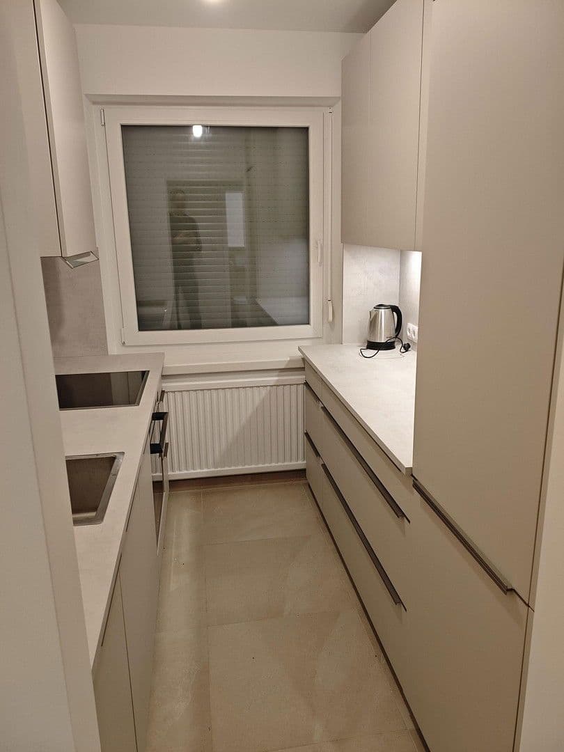 Prenájom bytu 2-izbový 44 m², Wien, Viedeň Prenájom bytu 2-izbový 44 m², Wien, Viedeň