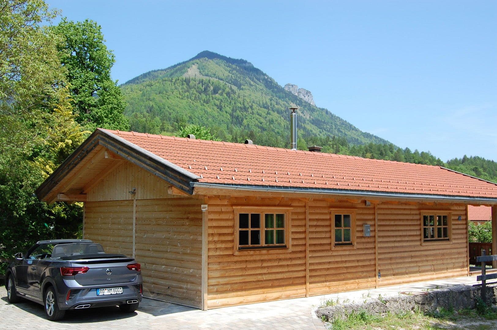 Predaj domu 57 m², pozemek 400 m², Schleching, Bavorsko Predaj domu 57 m², pozemek 400 m², Schleching, Bavorsko