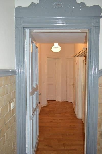 Predaj bytu 3-izbový 93 m², Sophie-Charlotten-Straße 37, Berlin, Berlín Predaj bytu 3-izbový 93 m², Sophie-Charlotten-Straße 37, Berlin, Berlín