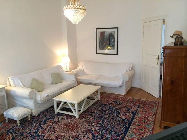 Predaj bytu 3-izbový 93 m², Sophie-Charlotten-Straße 37, Berlin, Berlín Predaj bytu 3-izbový 93 m², Sophie-Charlotten-Straße 37, Berlin, Berlín