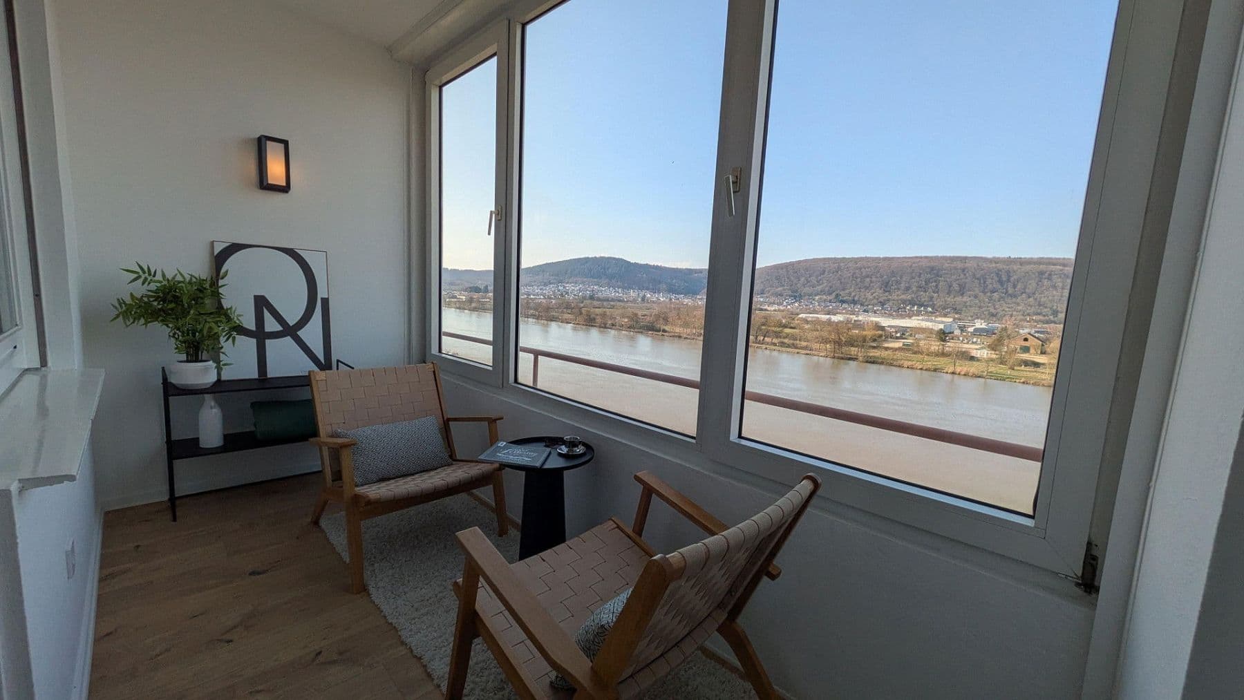 Predaj bytu 3-izbový 102 m², Konz, Porýnie-Falcko Predaj bytu 3-izbový 102 m², Konz, Porýnie-Falcko