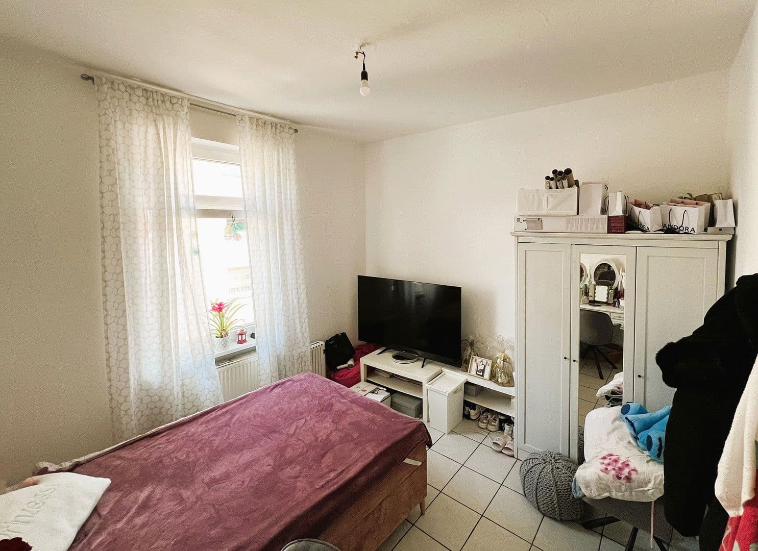 Prenájom bytu 3-izbový 68 m², Waldstraße 144, Wiesbaden, Hesensko Prenájom bytu 3-izbový 68 m², Waldstraße 144, Wiesbaden, Hesensko