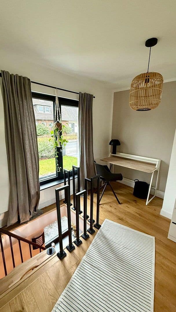 Prenájom bytu 2-izbový 60 m², Köln, Severné Porýnie - Westfálsko Prenájom bytu 2-izbový 60 m², Köln, Severné Porýnie - Westfálsko