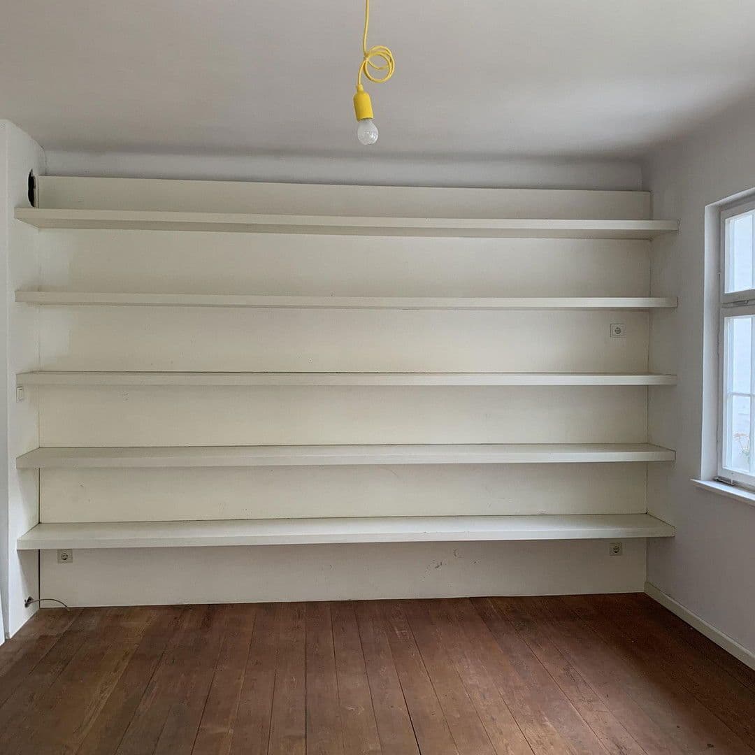 Predaj domu 120 m², pozemek 206 m², Stuttgart, Bádensko-Wurttembersko Predaj domu 120 m², pozemek 206 m², Stuttgart, Bádensko-Wurttembersko