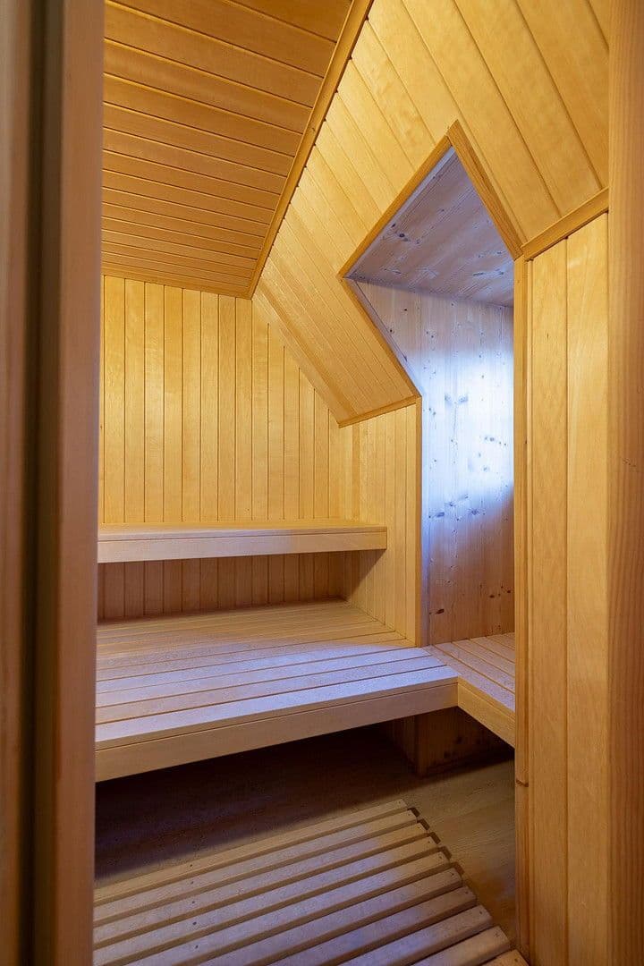 Predaj domu 250 m², pozemek 918 m², Steyr, Horné Rakúsko Predaj domu 250 m², pozemek 918 m², Steyr, Horné Rakúsko