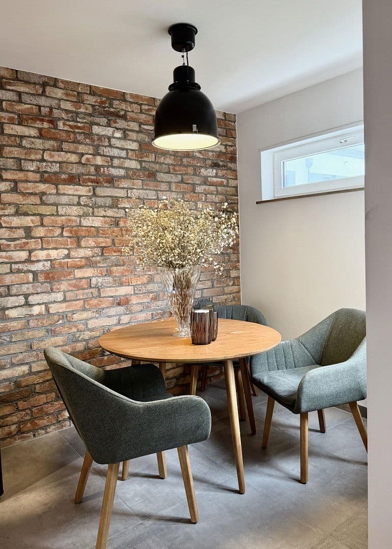 Predaj bytu 2-izbový 73 m², Schwetzingen, Bádensko-Wurttembersko Predaj bytu 2-izbový 73 m², Schwetzingen, Bádensko-Wurttembersko