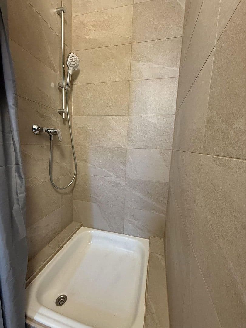 Prenájom bytu 187 m², Pirckheimer Straße 67, Nürnberg, Bavorsko Prenájom bytu 187 m², Pirckheimer Straße 67, Nürnberg, Bavorsko