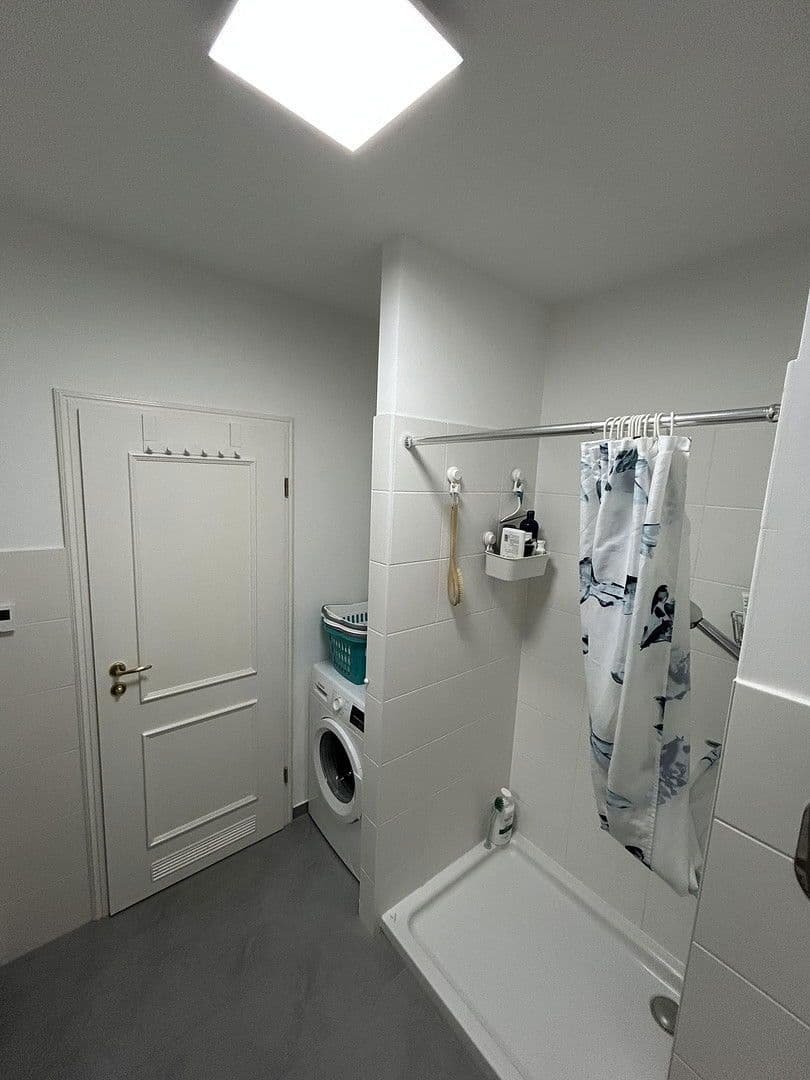 Prenájom bytu 2-izbový 61 m², Hamburg, Hamburg Prenájom bytu 2-izbový 61 m², Hamburg, Hamburg