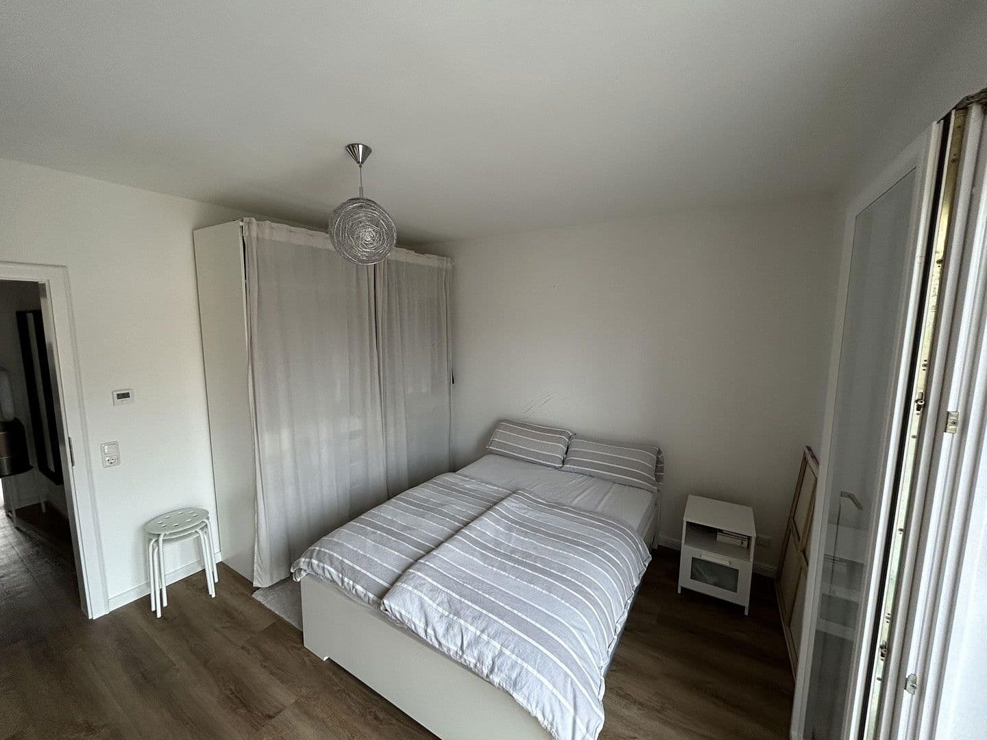 Prenájom bytu 2-izbový 61 m², Hamburg, Hamburg Prenájom bytu 2-izbový 61 m², Hamburg, Hamburg