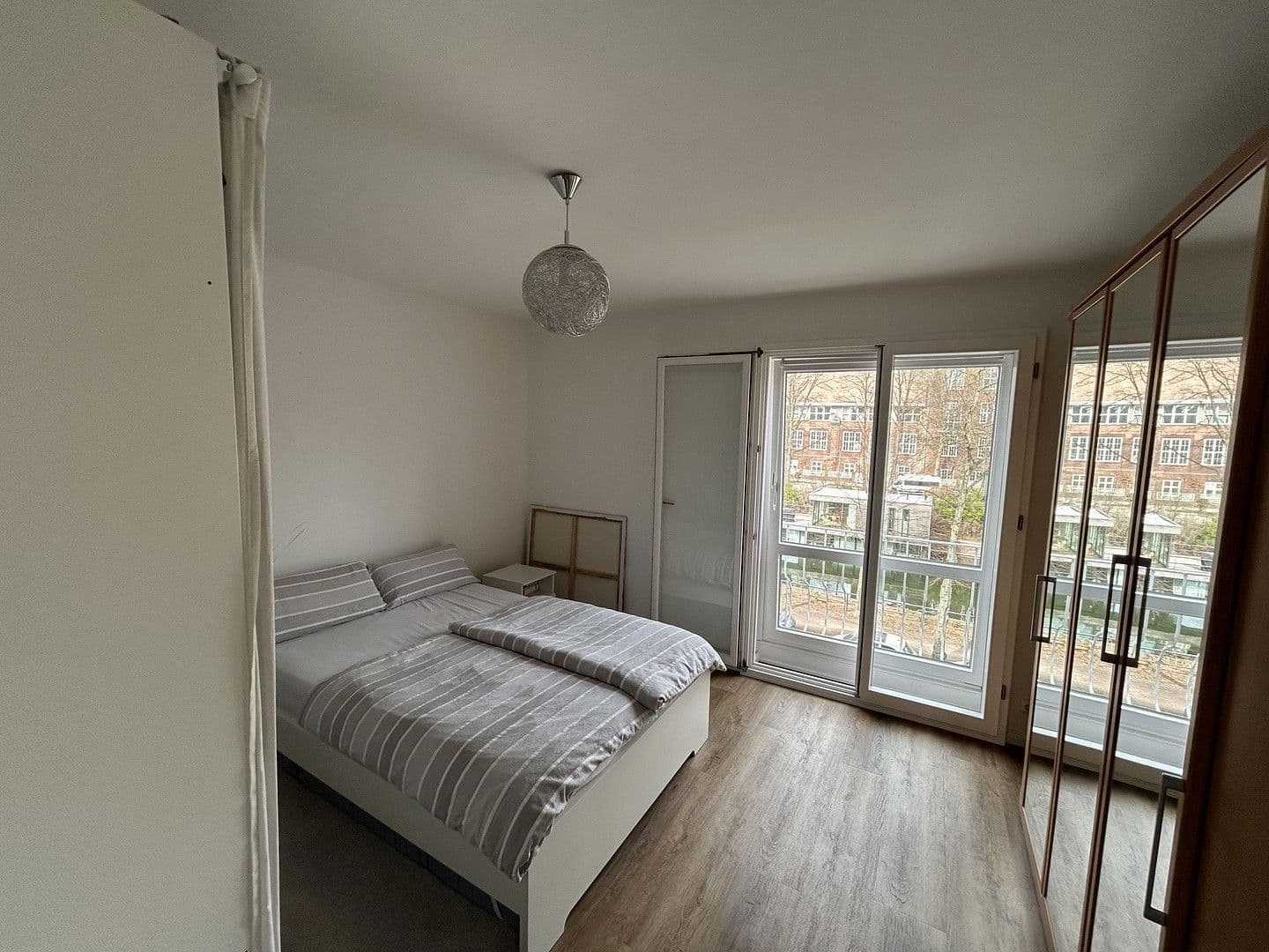 Prenájom bytu 2-izbový 61 m², Hamburg, Hamburg Prenájom bytu 2-izbový 61 m², Hamburg, Hamburg