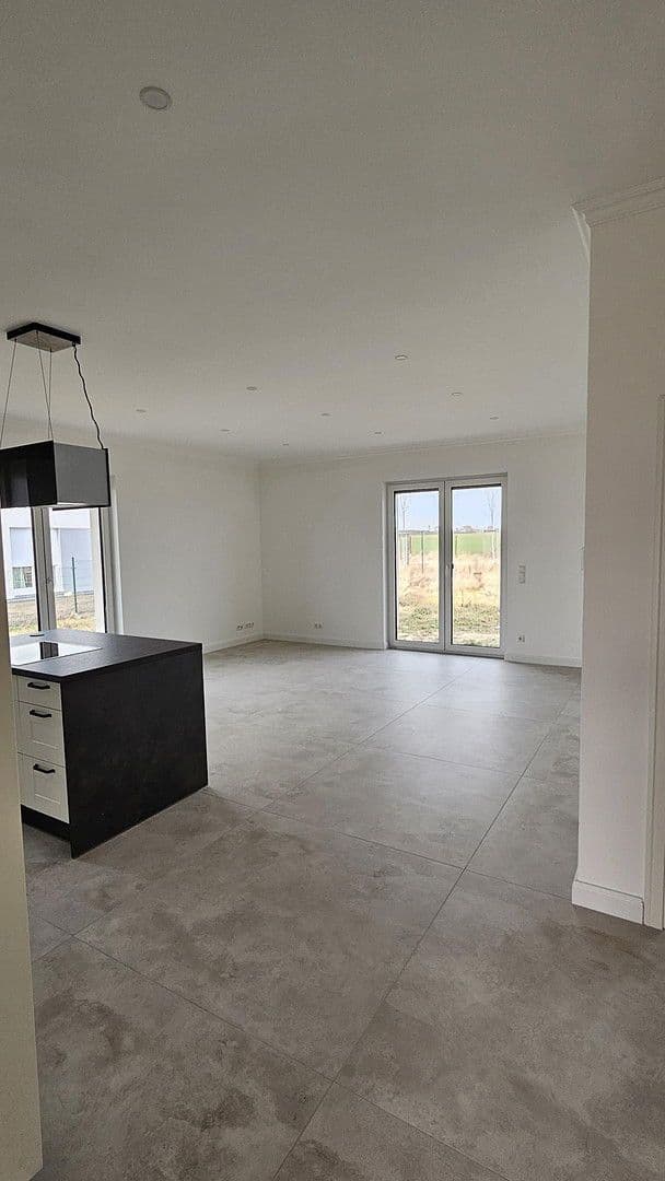 Prenájom domu 131 m², pozemek 820 m², Zossen, Brandenbursko Prenájom domu 131 m², pozemek 820 m², Zossen, Brandenbursko