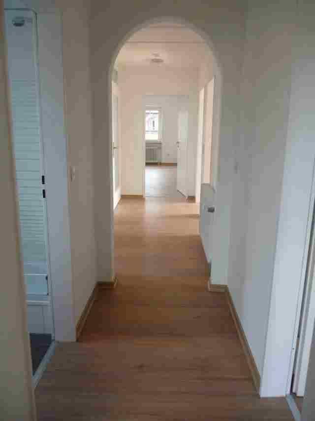 Predaj domu 229 m², pozemek 785 m², Wiefelstede, Dolné Sasko Predaj domu 229 m², pozemek 785 m², Wiefelstede, Dolné Sasko