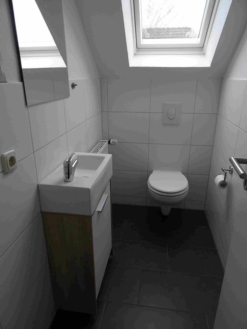 Predaj domu 229 m², pozemek 785 m², Wiefelstede, Dolné Sasko Predaj domu 229 m², pozemek 785 m², Wiefelstede, Dolné Sasko